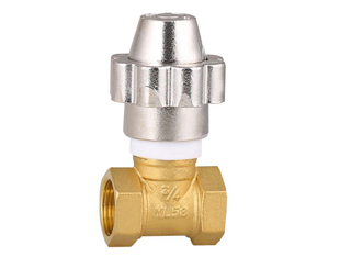 Magnetic locking regulating valve